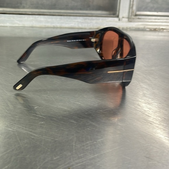 Sunglasses Tom ford. - Picture 5 of 10